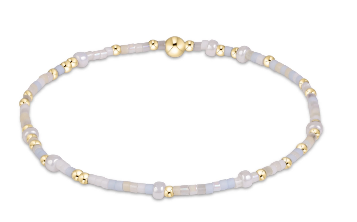 hope unwritten bracelet- daydreaming